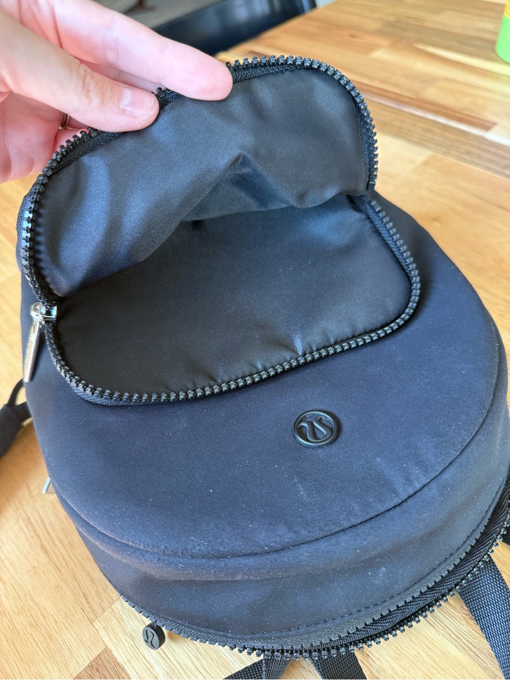 lululemon athletica Knit Nylon Micro Backpack 4L - Black - Picture 10 of 10